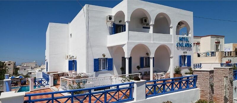 Hôtel Cyclades 3*