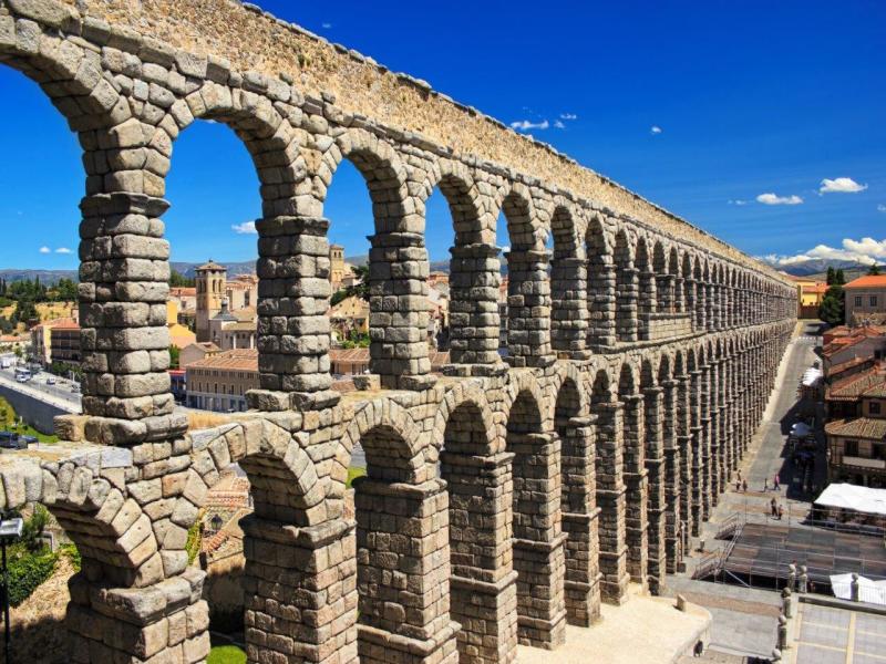 Autotour Madrid et Villes du Patrimoine Mondial