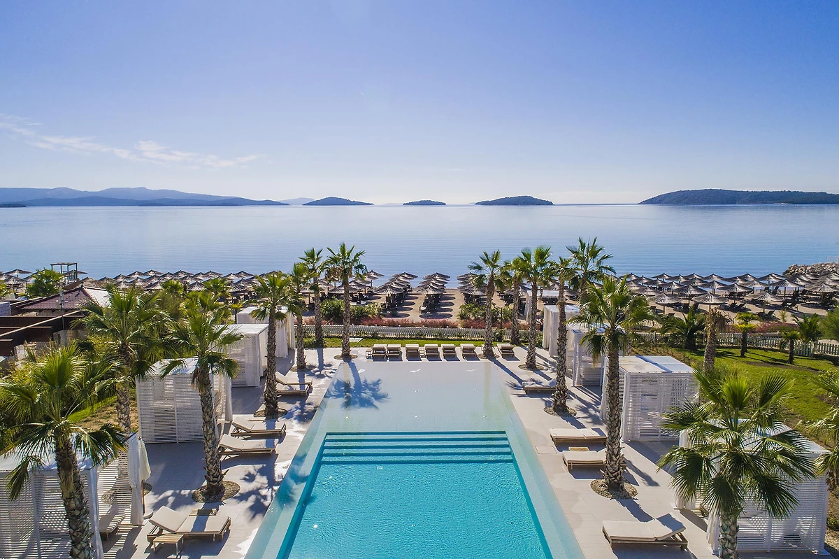 Hôtel Amadria Park Jure 4*