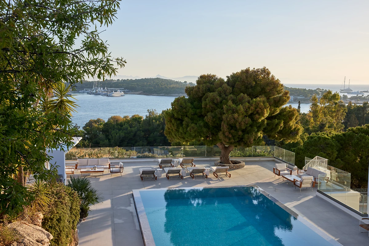 Hôtel The Roc Club 5*