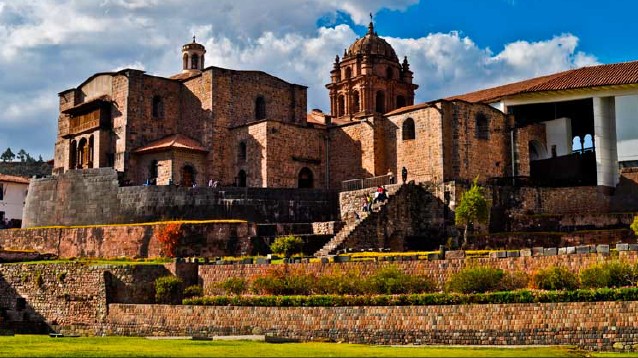 Jour 8: CUSCO > AWANACANCHA > MARCHE DE PISAC > AGUAS CALIENTES  0