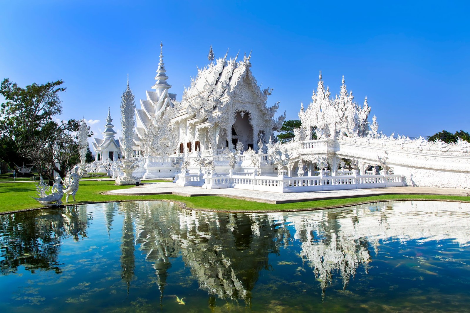 Jour 6: CHIANG RAI > CHIANG MAI (ENV. 190 KM) 0