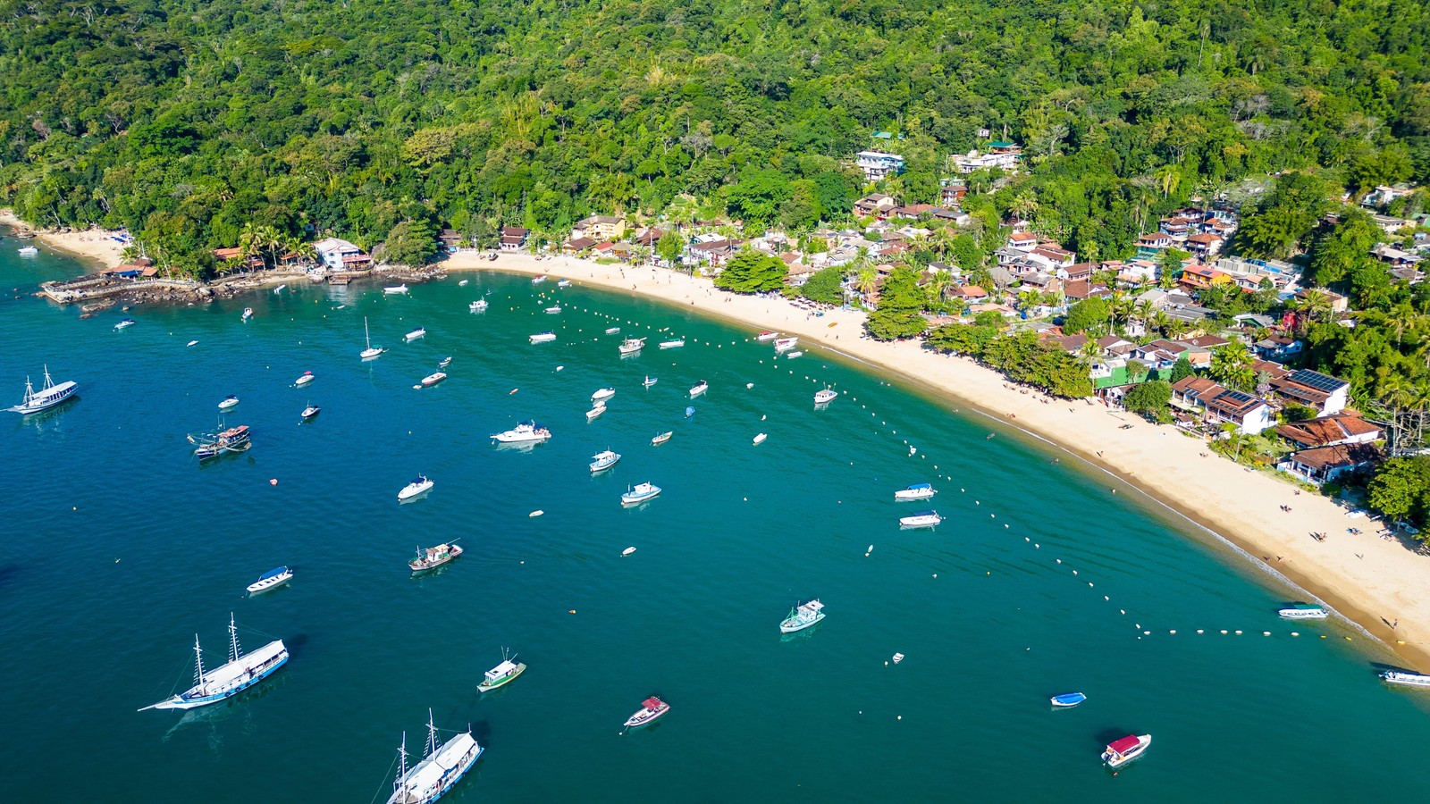 Jour 5: RIO DE JANEIRO > ILHA GRANDE (170 km - environ 3h30) 0