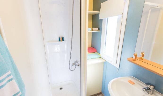 Mobil-home | Classic | 2 Ch. | 4 pers. | Terrasse simple 6