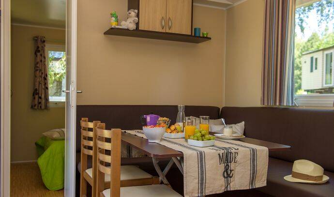 Mobil-home | Classic | 3 Ch. | 6 pers. | Terrasse simple | A/C 3