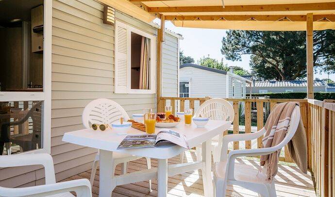 Mobil-home | Classic | 2 Ch. | 4/6 pers. | Terrasse surélevée | A/C 1