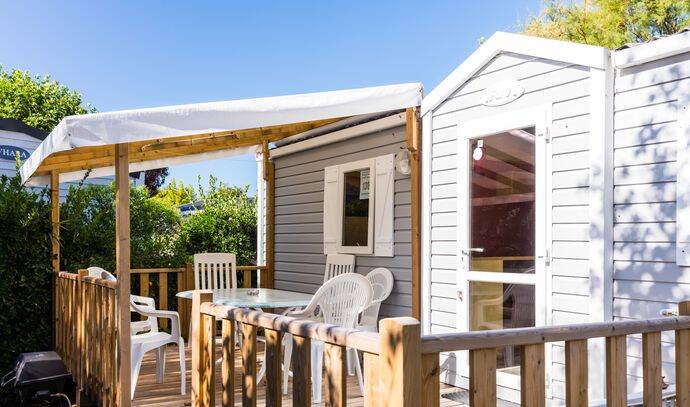 Mobil-home | Classic | 3 Ch. | 6 pers. | Terrasse surélevée | A/C | TV 0