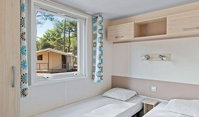 Mobil-home | Classic | 2 Ch. | 6 pers. | Terrasse surélevée | A/C 9