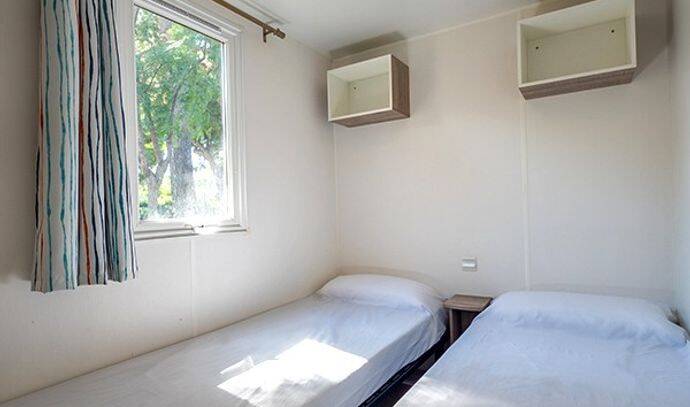 Mobil-home | Classic | 3 Ch. | 6 pers. | Terrasse surélevée | A/C 6