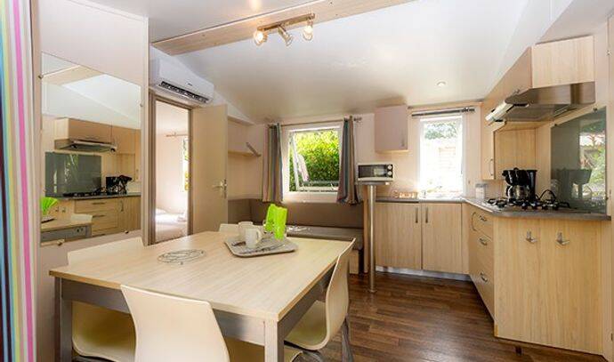 Mobil-home | Classic | 3 Ch. | 6 pers. | Terrasse surélevée | A/C 4