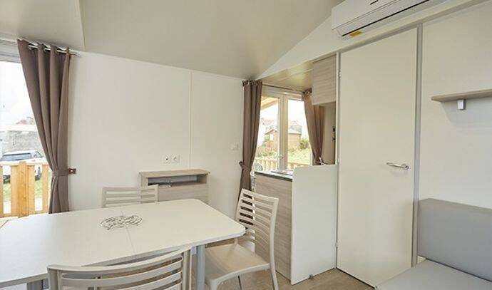 Mobil-home | Classic | 3 Ch. | 6 pers. | Terrasse surélevée | A/C 5