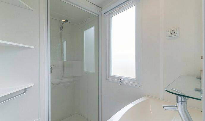 Mobil-home | Classic | 3 Ch. | 6 pers. | Terrasse surélevée | A/C 11