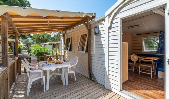 Mobil-home | Classic | 3 Ch. | 6 pers. | Terrasse surélevée | A/C 1