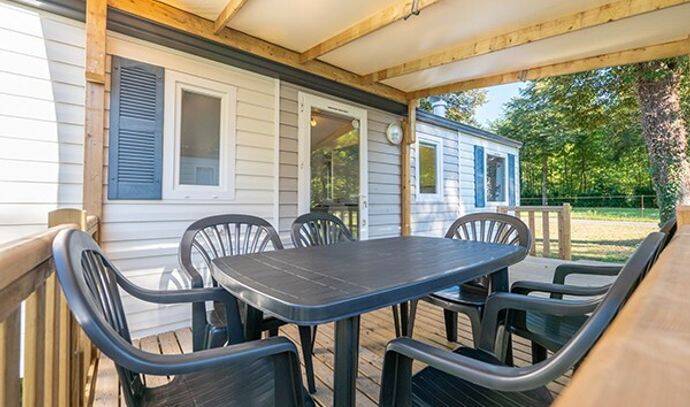 Mobil-home | Classic | 3 Ch. | 6 pers. | Terrasse surélevée | A/C 1