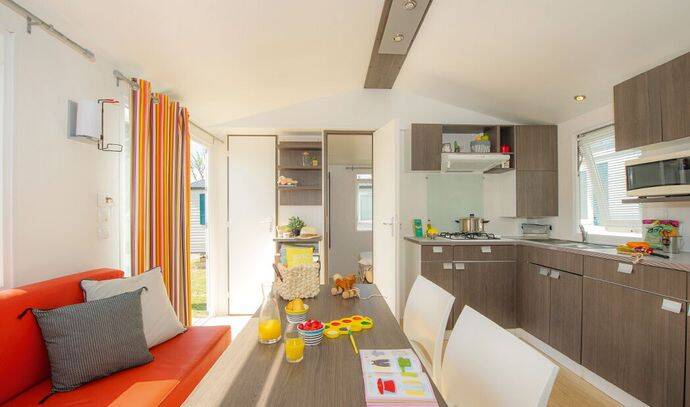 Mobil-home | Classic | 3 Ch. | 6 pers. | Terrasse surélevée | TV 1