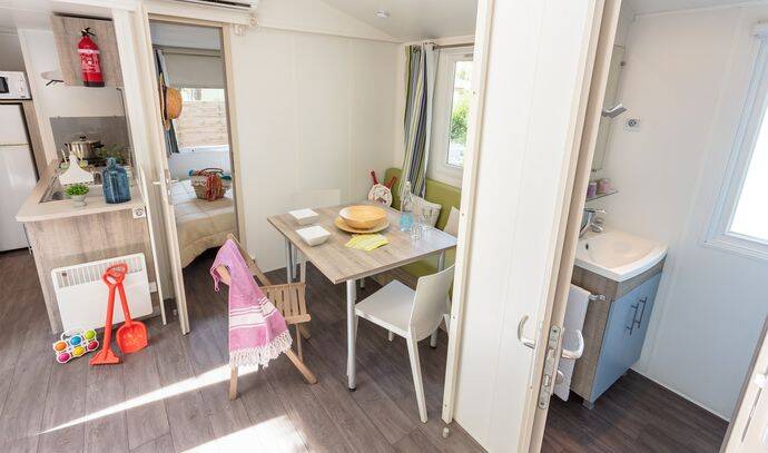 Mobil-home | Comfort | 3 Ch. | 6 pers. | Terrasse surélevée | A/C 4