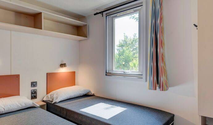 Mobil-home | Comfort | 3 Ch. | 6 pers. | Terrasse surélevée | A/C 6
