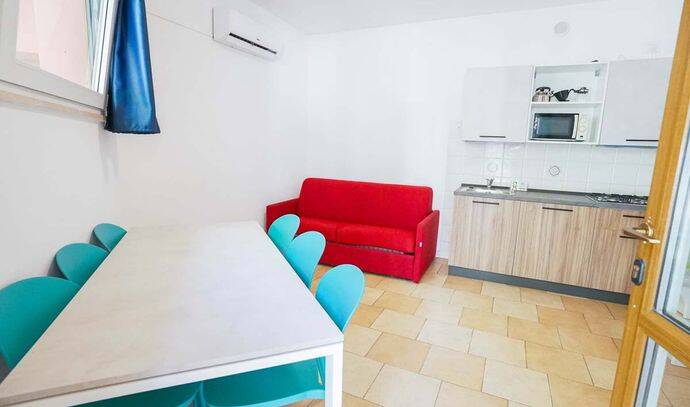 Bungalow | Autre hébergement | 2 Ch. | 6 pers. | Terrasse simple | A/C | TV 1