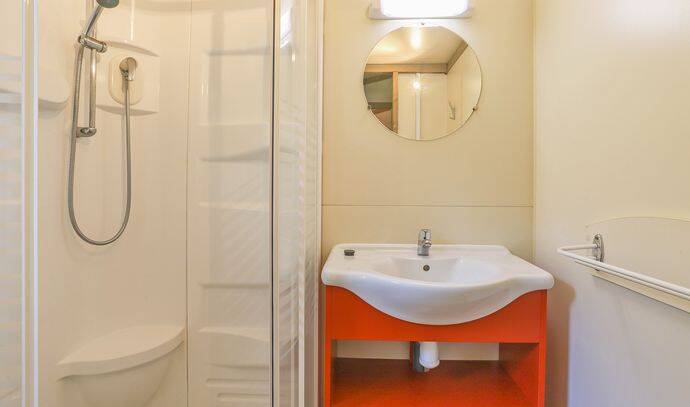 Mobil-home | Classic | 2 Ch. | 5 pers. | Terrasse simple | A/C 8