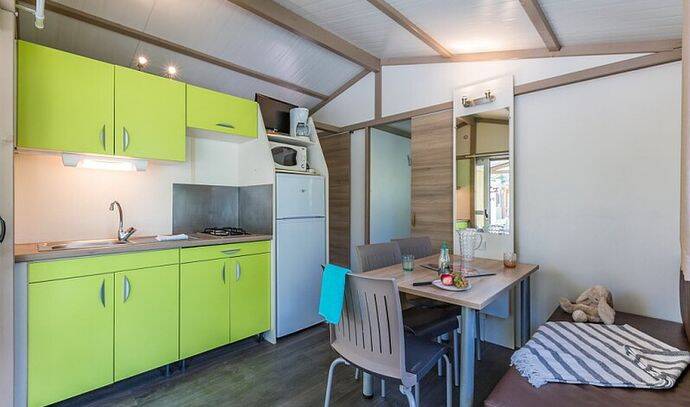 Chalet | Comfort | 3 Ch. | 6 pers. | Terrasse surélevée | A/C 2