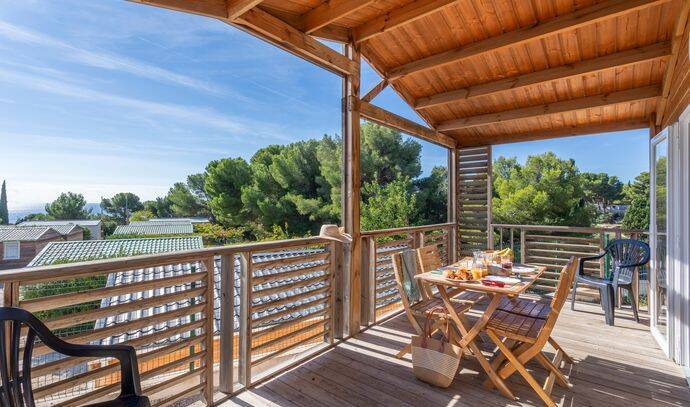 Chalet | Comfort | 2 Ch. | 5 pers. | Terrasse surélevée | A/C | TV 2