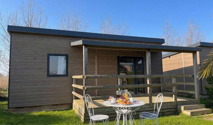 Chalet | Comfort | 3 Ch. | 5 pers. | Terrasse surélevée | TV 0