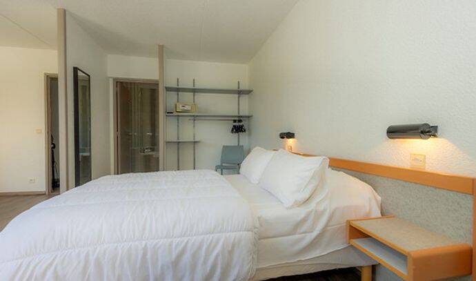 Chambre | Autre hébergement | 1 Ch. | 2 pers. | TV 2