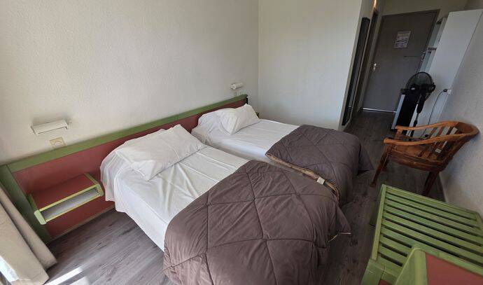 Chambre | Autre hébergement | 1 Ch. | 2 pers. | TV 4