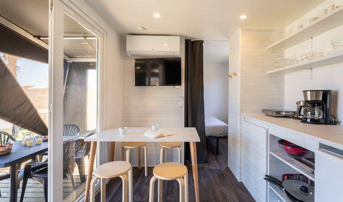 Coco Sweet | Autre hébergement | 2 Ch. | 4 pers. | Terrasse surélevée | A/C | TV 3