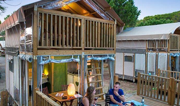 Lodge | Autre hébergement | 2 Ch. | 4 pers. | Terrasse surélevée non couverte 0