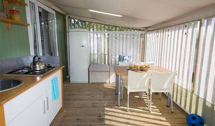 Lodge | Autre hébergement | 2 Ch. | 4/5 pers. | Terrasse surélevée | A/C 1