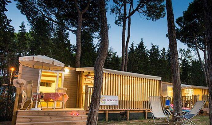 Lodge | Autre hébergement | 2 Ch. | 4/5 pers. | Terrasse surélevée | A/C 0