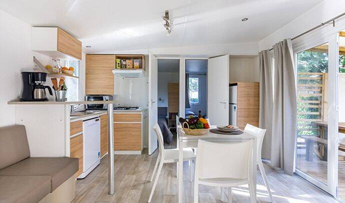Mobil-home | Premium Exclusive | 4 Ch. | 8 pers. | Terrasse couverte | A/C | TV 1