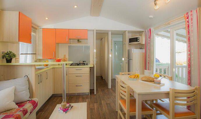 Mobil-home | Classic | 2 Ch. | 2 pers. | Terrasse surélevée | A/C | TV 1