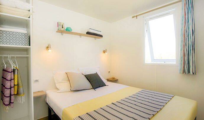 Mobil-home | Classic | 2 Ch. | 4 pers. | Terrasse simple | A/C 3