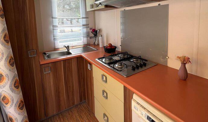 Mobil-home | Classic | 2 Ch. | 4 pers. | Terrasse surélevée | TV 3