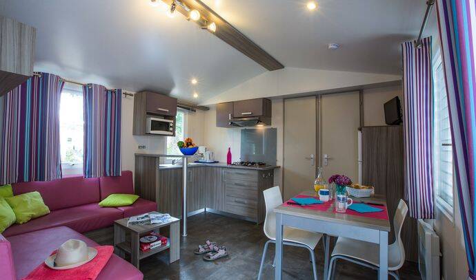 Mobil-home | Comfort | 2 Ch. | 4/6 pers. | Terrasse surélevée | TV 1