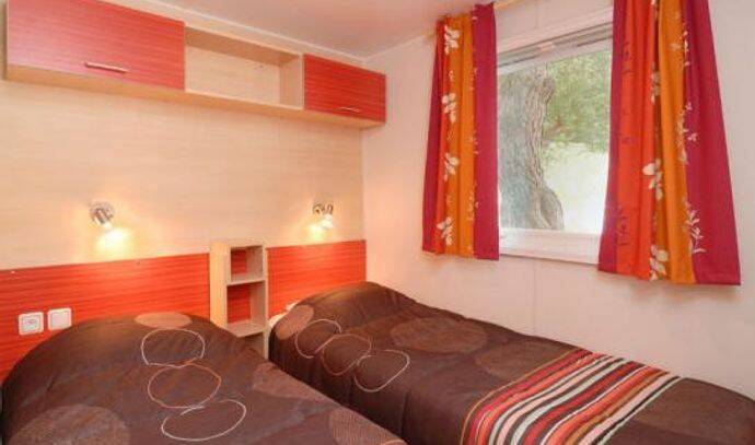 Chalet | Classic | 2 Ch. | 5 pers. | Terrasse simple | A/C 7
