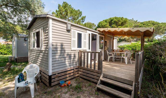 Mobil-home | Classic | 3 Ch. | 5 pers. | Terrasse surélevée | A/C 1