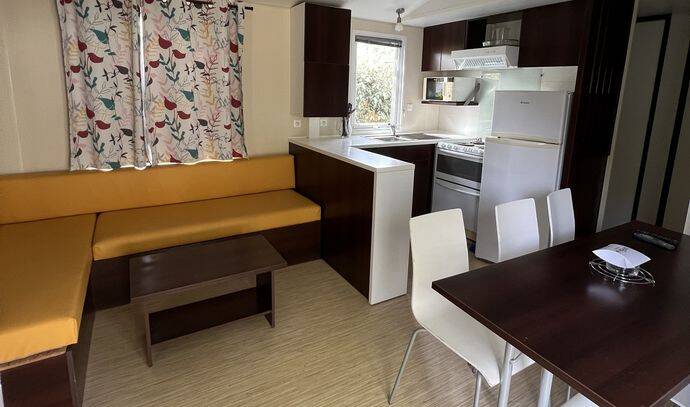 Mobil-home | Classic | 3 Ch. | 6 pers. | Terrasse surélevée | TV 1