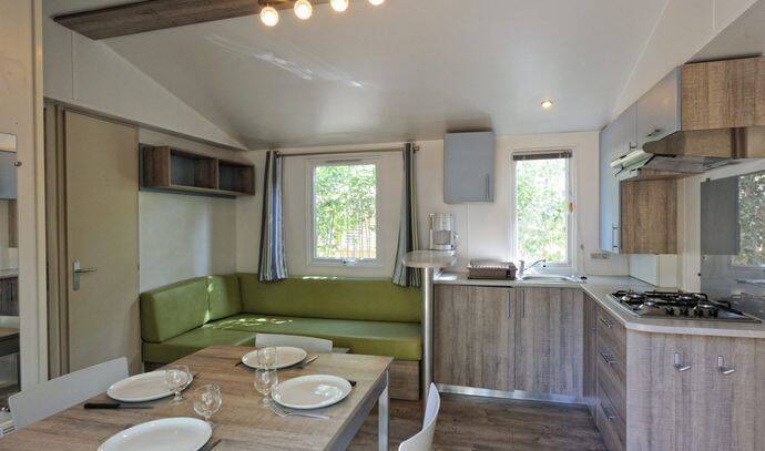 Mobil-home | Classic | 3 Ch. | 5 pers. | Terrasse surélevée | TV 1