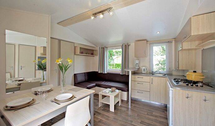 Mobil-home | Classic | 3 Ch. | 6 pers. | Terrasse surélevée | A/C | TV 5