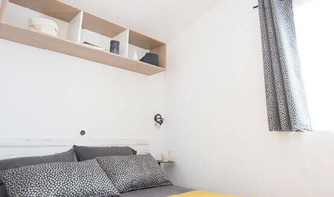 Mobil-home | Comfort | 1 Ch. | 2 pers. | Terrasse surélevée | TV 3