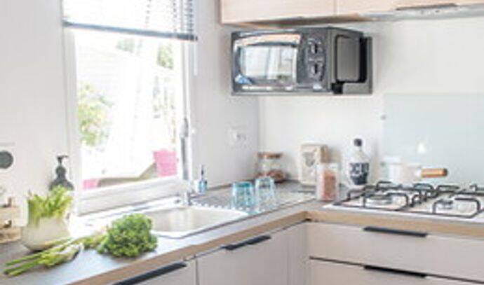 Mobil-home | Comfort | 1 Ch. | 2 pers. | Terrasse surélevée | TV 2