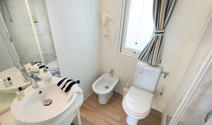 Mobil-home | Comfort | 2 Ch. | 4 pers. | Terrasse surélevée | A/C 6