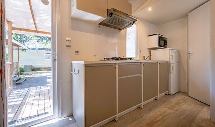 Mobil-home | Comfort | 2 Ch. | 4 pers. | Terrasse surélevée | A/C 2