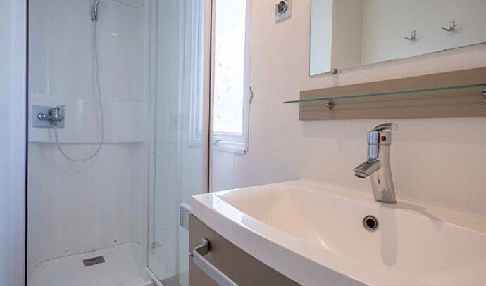 Mobil-home | Comfort | 2 Ch. | 4 pers. | Terrasse surélevée | A/C 5