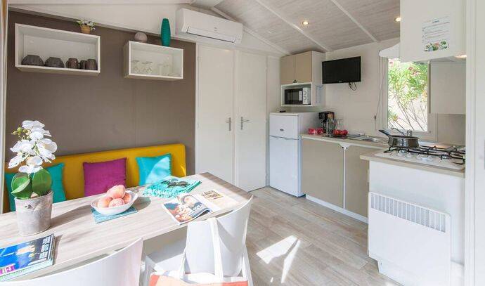 Mobil-home | Comfort | 2 Ch. | 4/6 pers. | Terrasse simple | A/C | TV 3