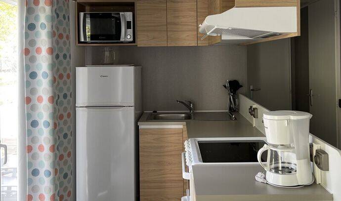 Mobil-home | Premium | 3 Ch. | 4 pers. | Terrasse surélevée | A/C | TV 3