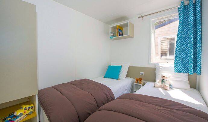 Mobil-home | Premium | 3 Ch. | 5 pers. | Terrasse surélevée | A/C 5
